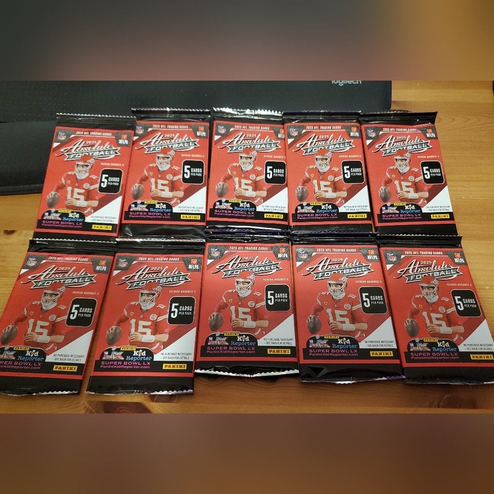 10 pack lot of 2025 Panini Absolute Football Cards